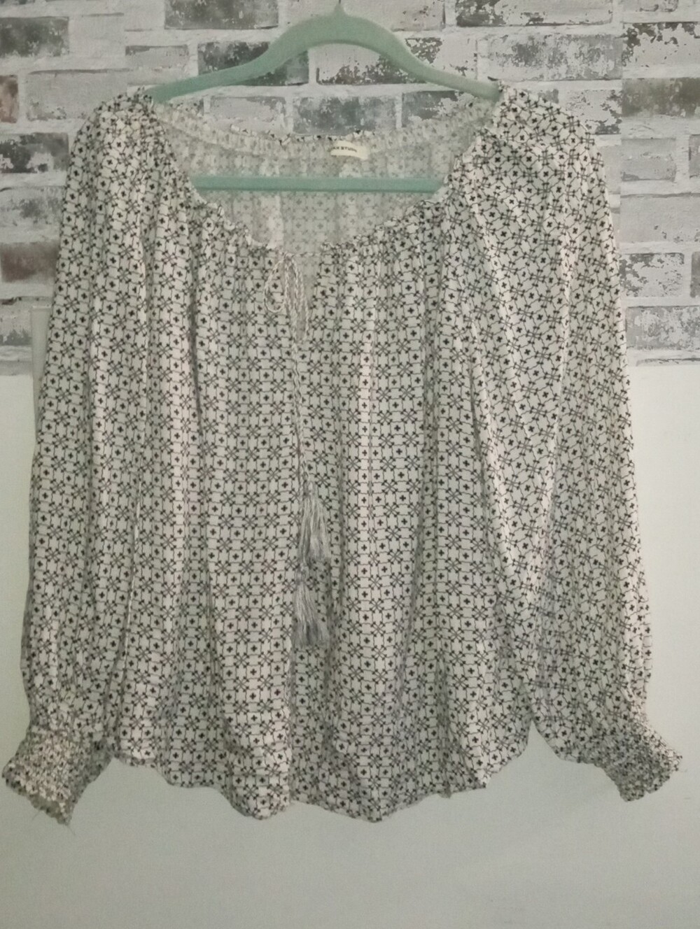 Women’s Cream Printed Peasant Blouse - Boho Long Sleeve